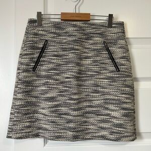 LOFT Black and White Classic Tweed Skirt with zipper pockets